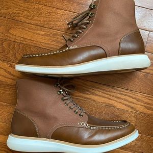 Robert Wayne Boot Size 12